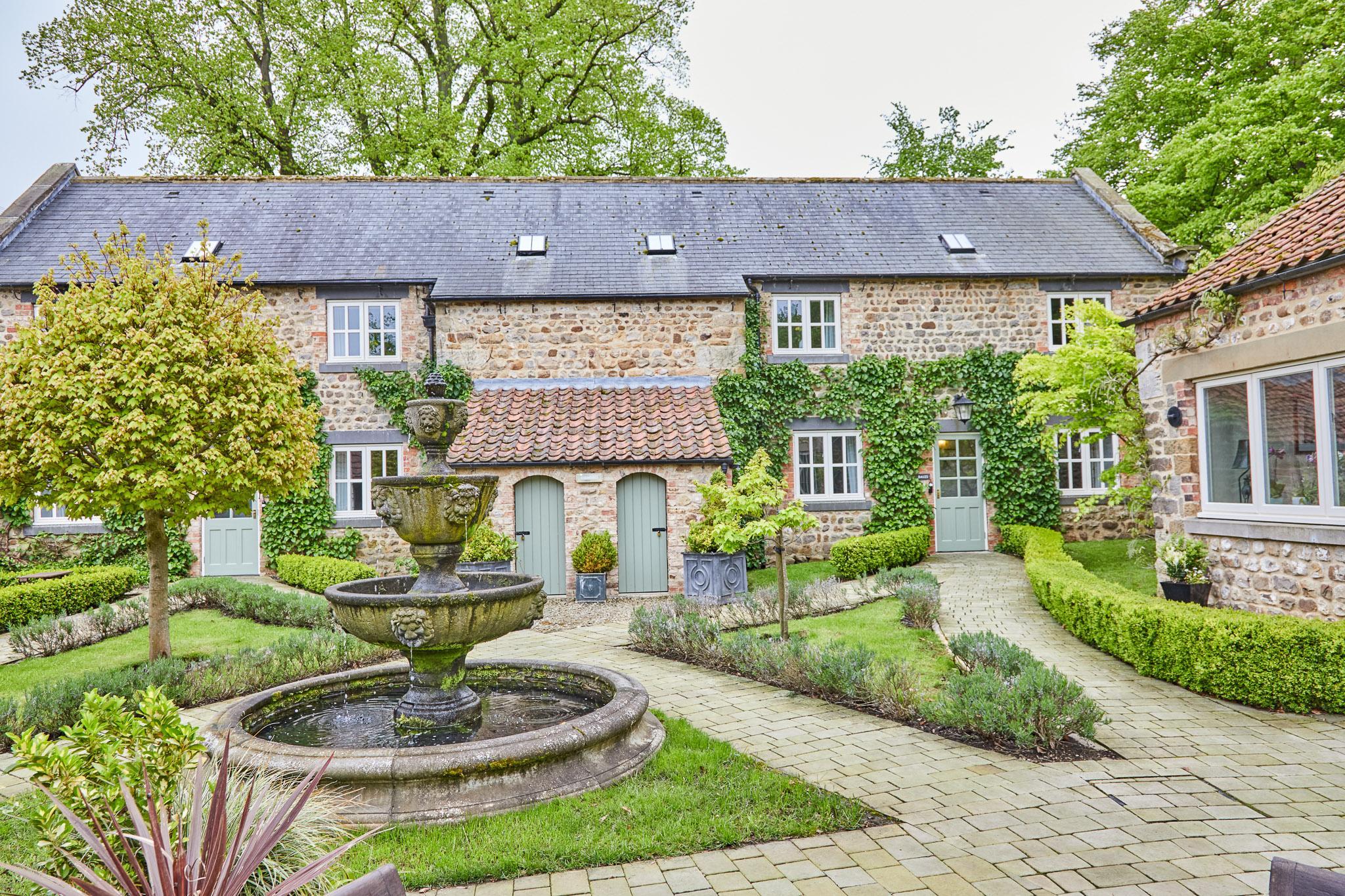 The Old Coach House 호텔 리펀 외부 사진